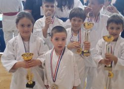 KARATE KLUB DALMACIJACEMENT: Mladi karataši uspješni na Dalmatinskoj ligi